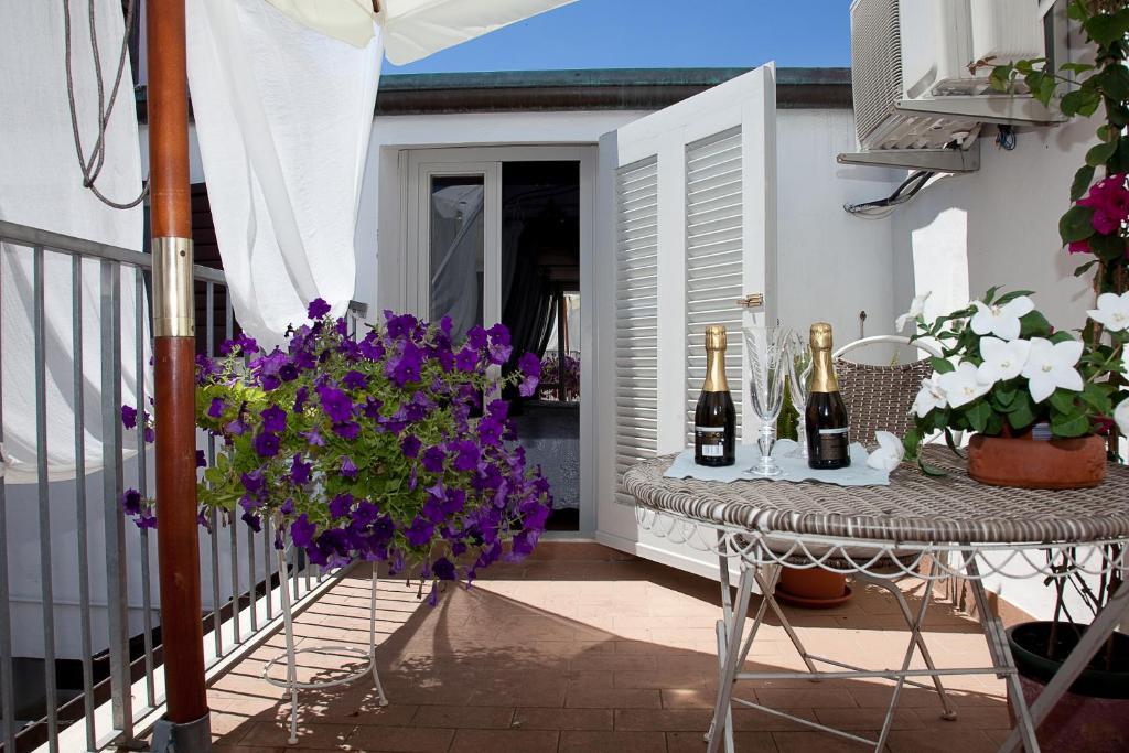 Hotel La Petite Maison Viareggio Habitación foto
